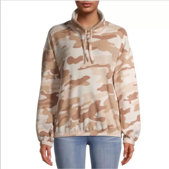 Derek Heart Camo Funnel Neck Sweatshirt 🤩 ST - Picture 4 of 9